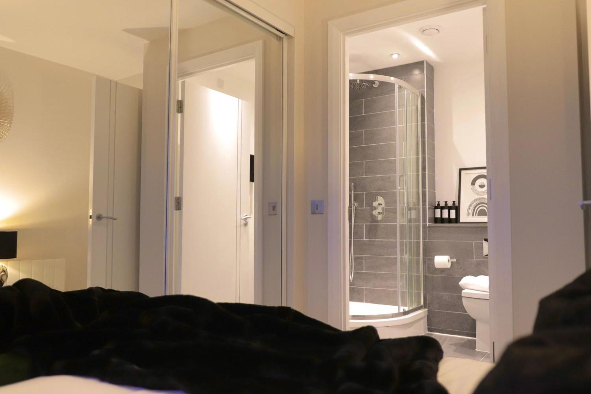 2Br Luxury Flat Belfast City Centre , Free Snacks & Free Netflix Luaran gambar